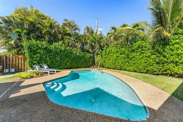 514 N Dover Road, Tequesta, FL 33469