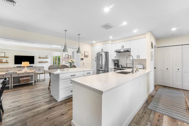 514 N Dover Road, Tequesta, FL 33469