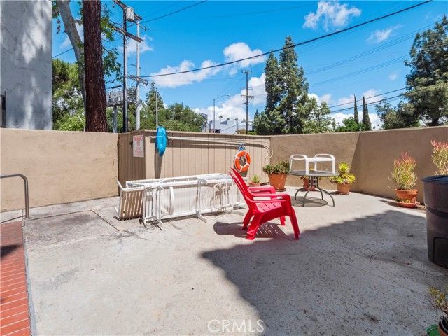 4301 Fulton Avenue 303, Sherman Oaks, CA 91423