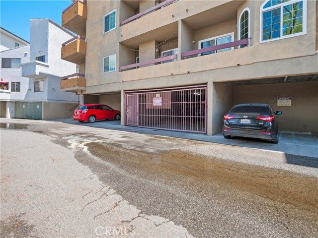 4301 Fulton Avenue 303, Sherman Oaks, CA 91423