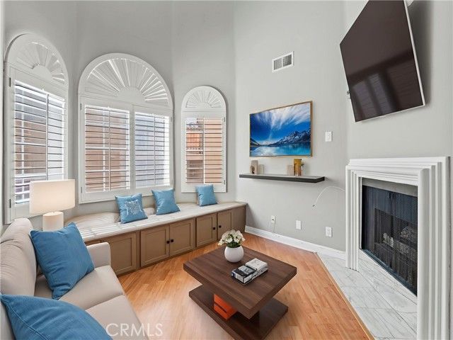 4301 Fulton Avenue 303, Sherman Oaks, CA 91423