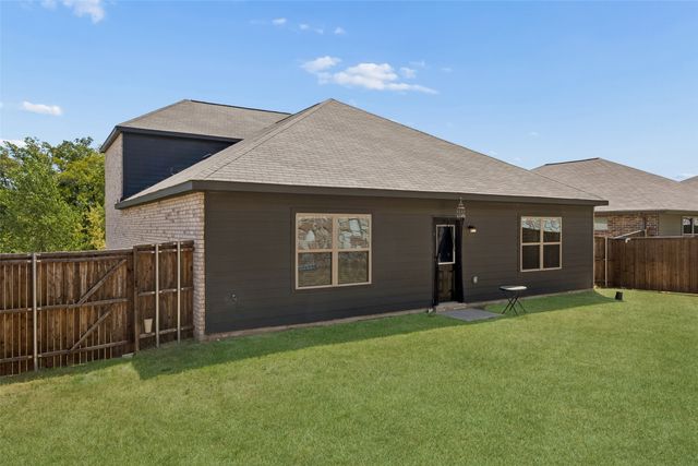 2124 Pacific Avenue, Anna, TX 75409