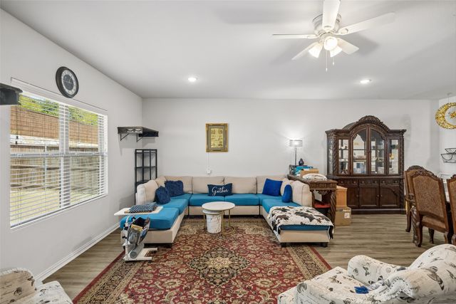 2124 Pacific Avenue, Anna, TX 75409