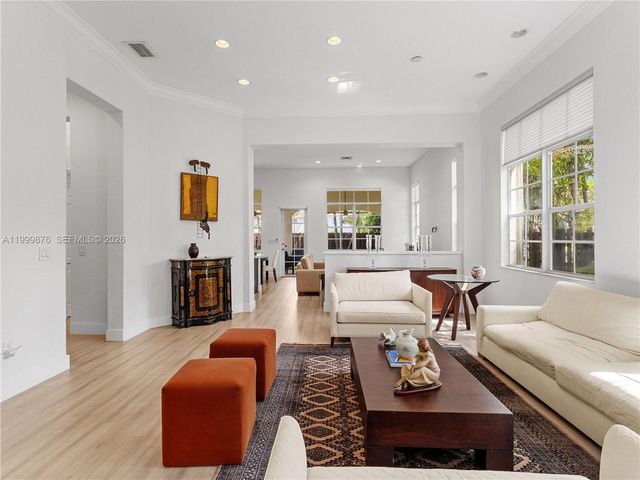 11339 NW 71st St 11339, Doral, FL 33178