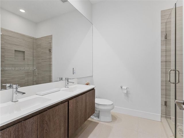 11339 NW 71st St 11339, Doral, FL 33178