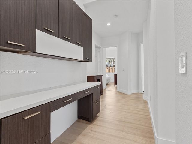 11339 NW 71st St 11339, Doral, FL 33178