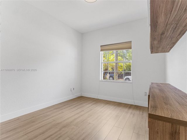 11339 NW 71st St 11339, Doral, FL 33178