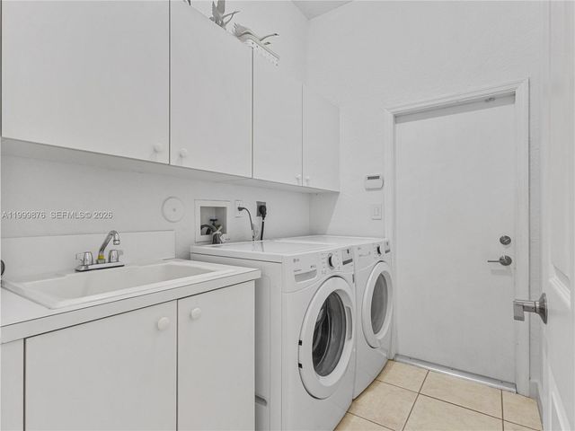 11339 NW 71st St 11339, Doral, FL 33178