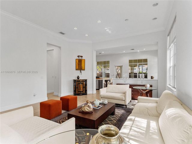 11339 NW 71st St 11339, Doral, FL 33178