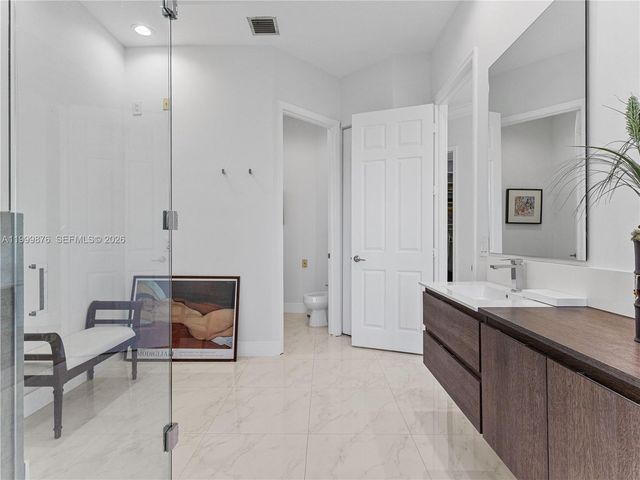 11339 NW 71st St 11339, Doral, FL 33178