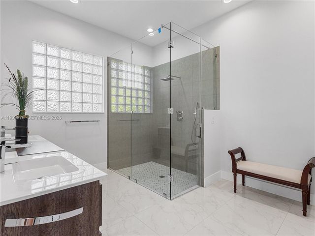 11339 NW 71st St 11339, Doral, FL 33178