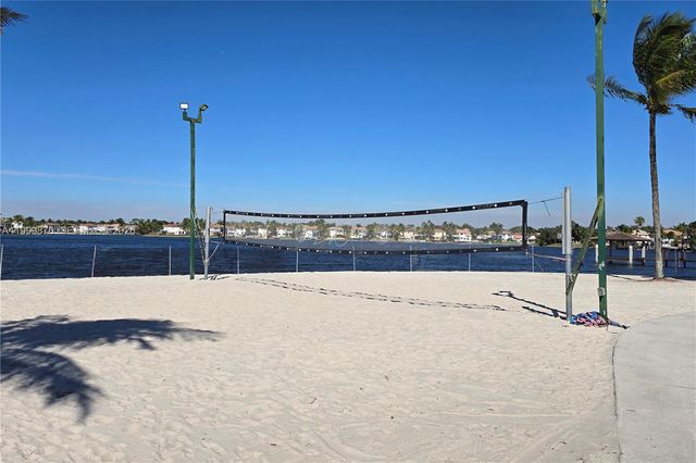 11339 NW 71st St 11339, Doral, FL 33178