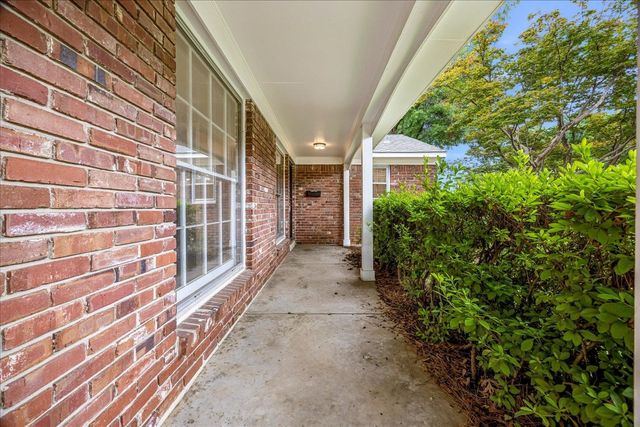 5304 QUINCE RD, Memphis, TN 38117