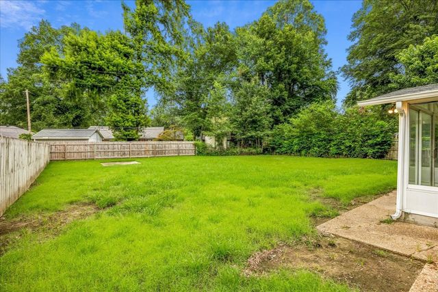 5304 QUINCE RD, Memphis, TN 38117