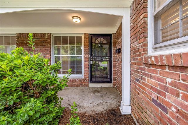 5304 QUINCE RD, Memphis, TN 38117