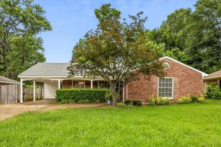 5304 QUINCE RD, Memphis, TN 38117