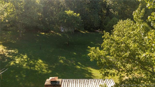 13605 West Street NE, Palmyra, IN 47164