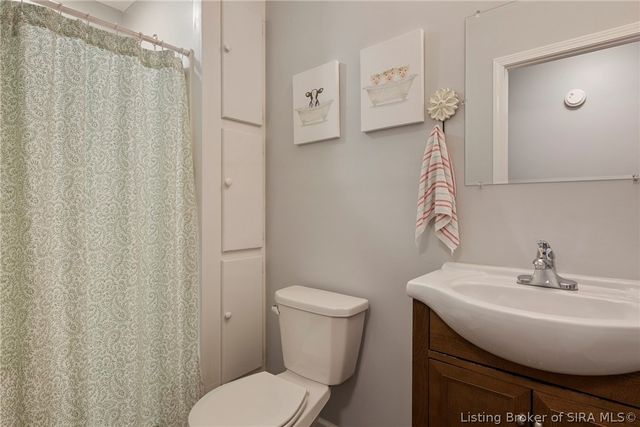 13605 West Street NE, Palmyra, IN 47164