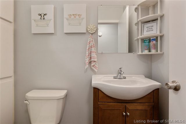 13605 West Street NE, Palmyra, IN 47164