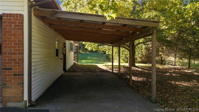 13605 West Street NE, Palmyra, IN 47164
