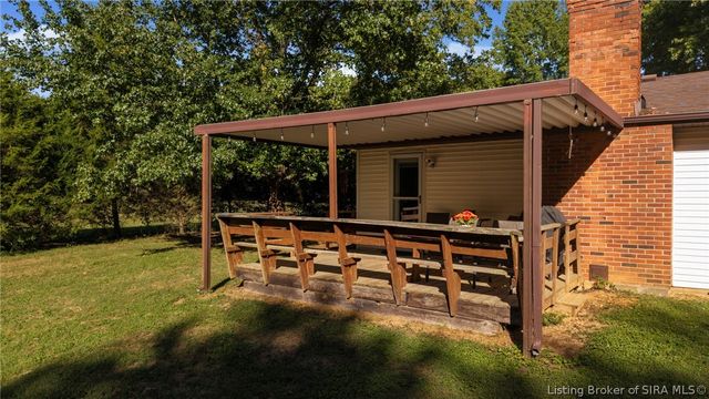 13605 West Street NE, Palmyra, IN 47164
