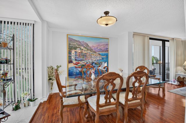 7786 Lakeside Boulevard 634, Boca Raton, FL 33434