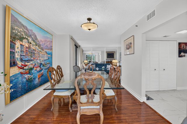 7786 Lakeside Boulevard 634, Boca Raton, FL 33434