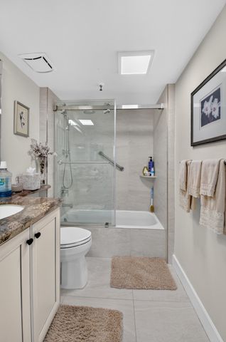 7786 Lakeside Boulevard 634, Boca Raton, FL 33434
