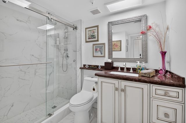 7786 Lakeside Boulevard 634, Boca Raton, FL 33434