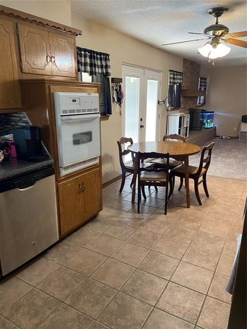 4105 N Chapman Avenue, Shawnee, OK 74804