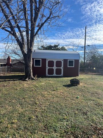 4105 N Chapman Avenue, Shawnee, OK 74804