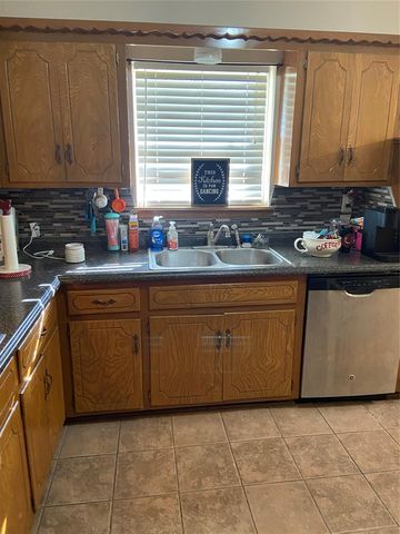 4105 N Chapman Avenue, Shawnee, OK 74804