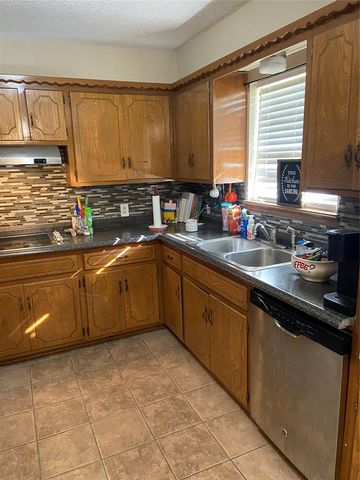 4105 N Chapman Avenue, Shawnee, OK 74804