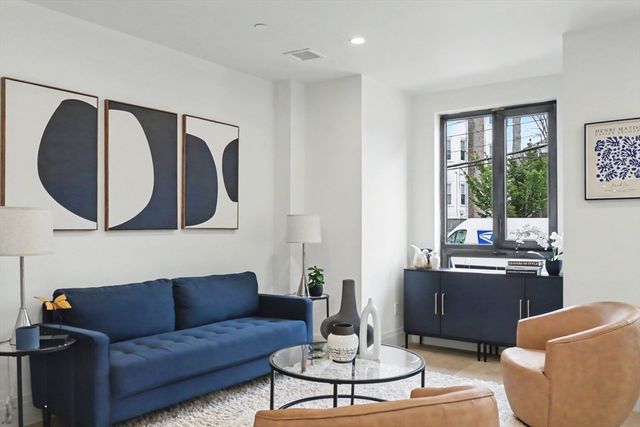 34 Oak Street 101, Boston, MA 02136
