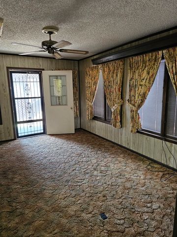 616 Driftwood Dr, Robert Lee, TX 76945