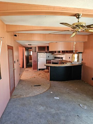 616 Driftwood Dr, Robert Lee, TX 76945