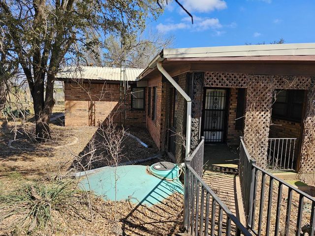 616 Driftwood Dr, Robert Lee, TX 76945