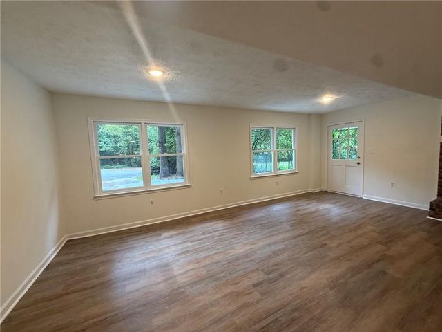 5959 Simone Drive, Stone Mountain, GA 30087