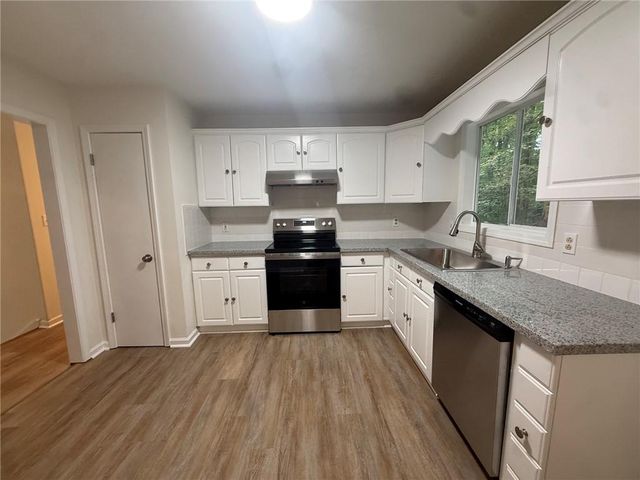 5959 Simone Drive, Stone Mountain, GA 30087