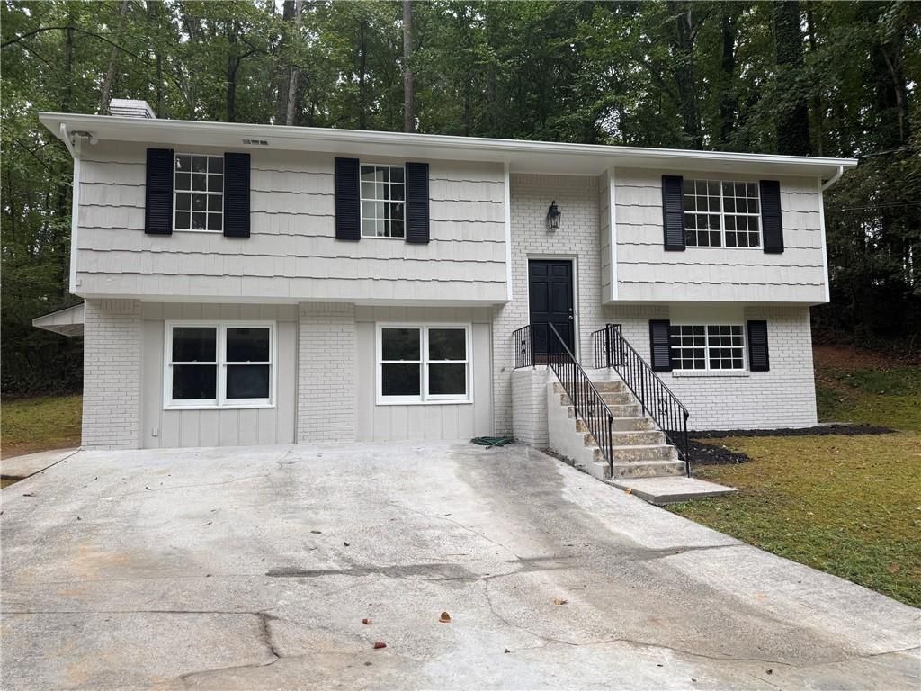 5959 Simone Drive, Stone Mountain, GA 30087
