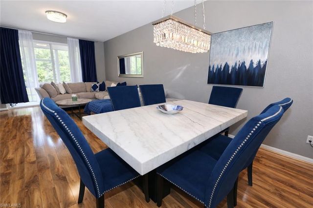 3225 Cypress Glen WAY 105, Naples, FL 34109