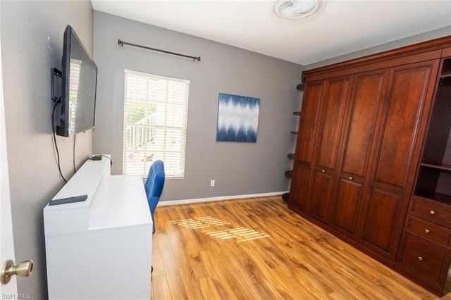 3225 Cypress Glen WAY 105, Naples, FL 34109