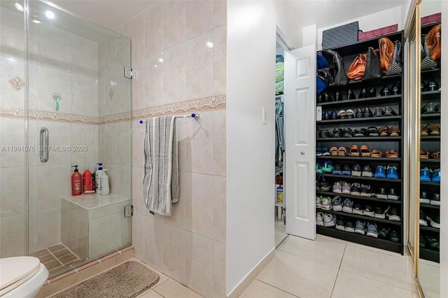 7135 Collins Ave 625, Miami Beach, FL 33141