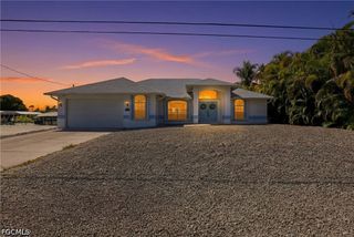 3715 Manatee DR, St James City, FL 33956