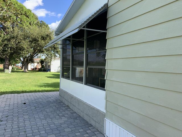 15 Lagos Del Norte, Fort Pierce, FL 34951