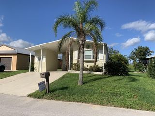 15 Lagos Del Norte, Fort Pierce, FL 34951
