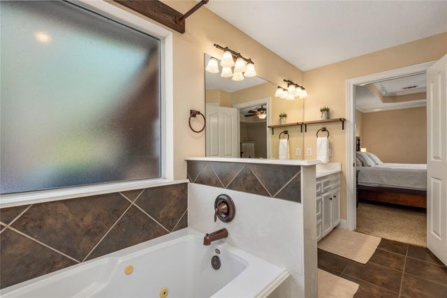 279 Argosy Lane, Montgomery, TX 77316