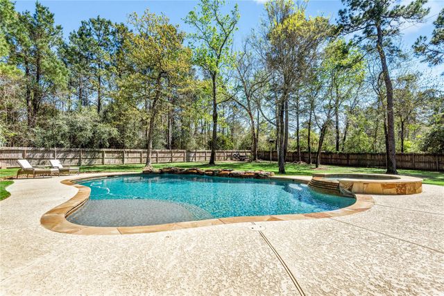 279 Argosy Lane, Montgomery, TX 77316