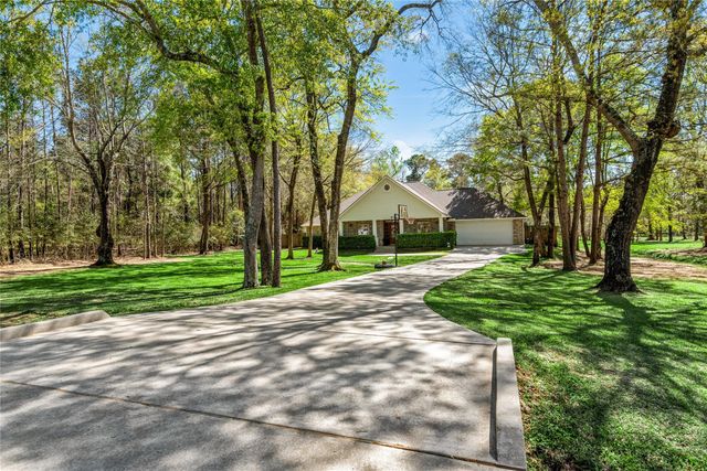 279 Argosy Lane, Montgomery, TX 77316