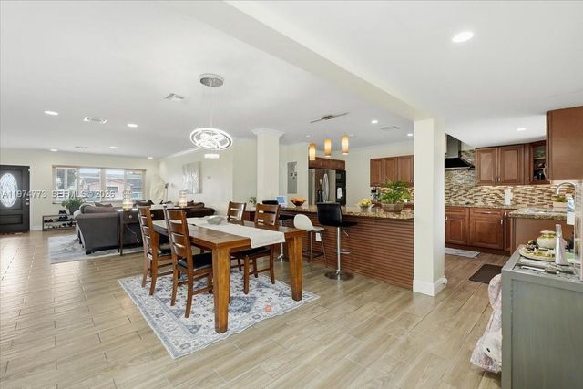 4925 Tyler St, Hollywood, FL 33021